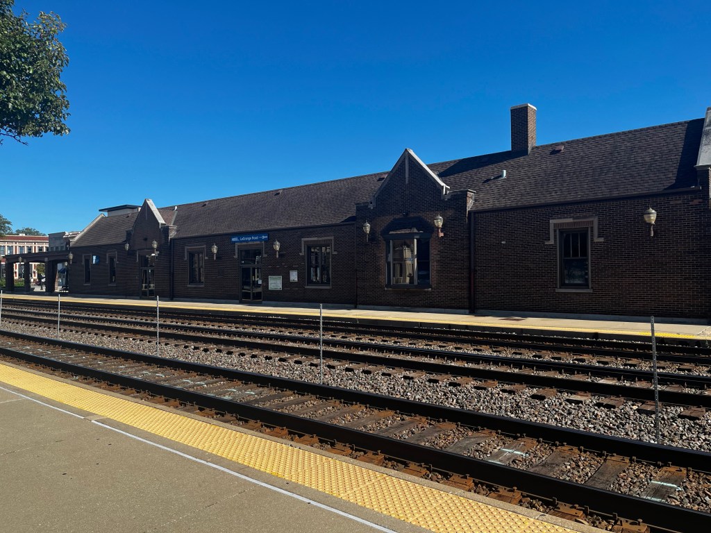 Station Review: La Grange&nbsp;Road